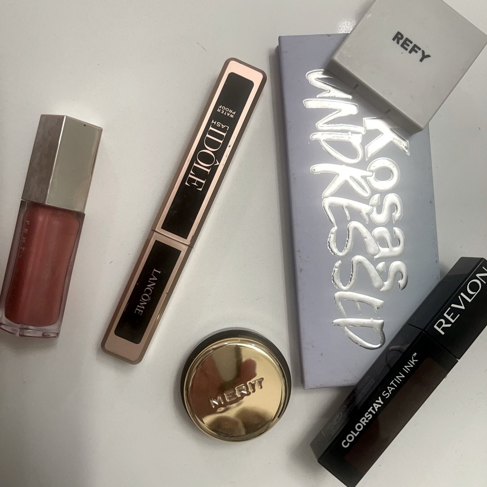 Refy Merit Kosas Undressed eyeshadow palette Lancôme idole fenty fussy makeup